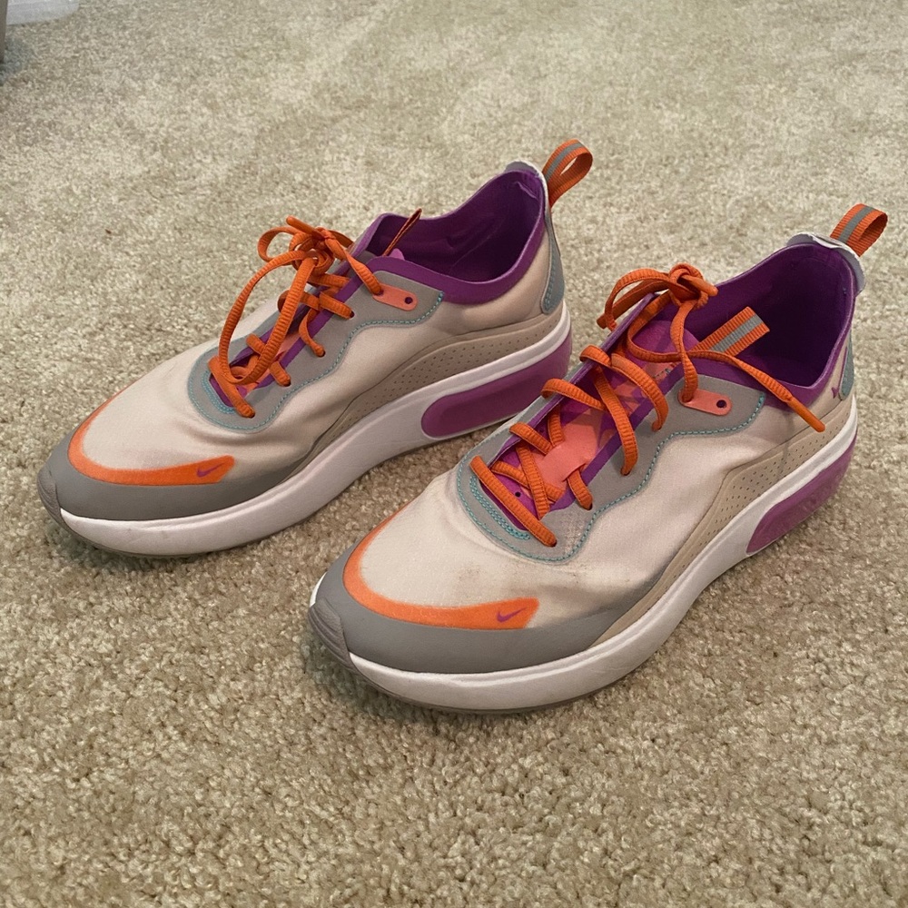 Nike Air Max Dia (worn 2-3 times) great condition
